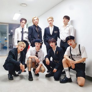 叮！夏日限定南韩男团StrayKids