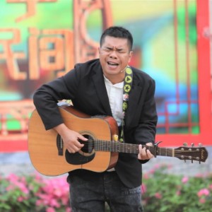 广西吴恩师：用心演唱的民工歌神
