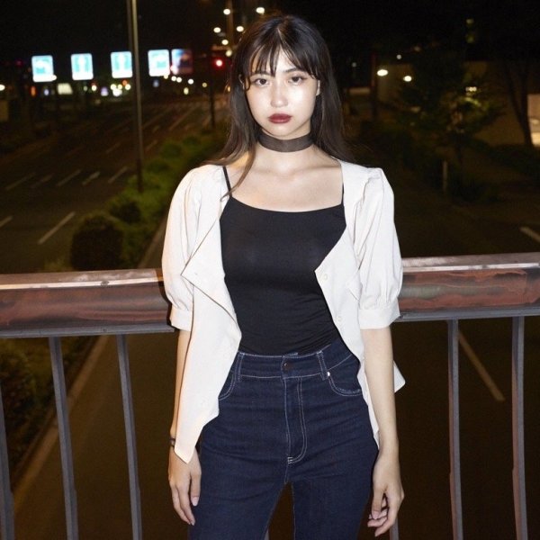 日本新锐创作型女歌手「eill」
